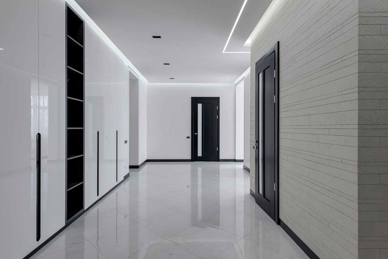 Anig Holding Warehouse
